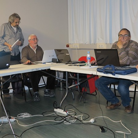 Acaba el taller de revelat raw.