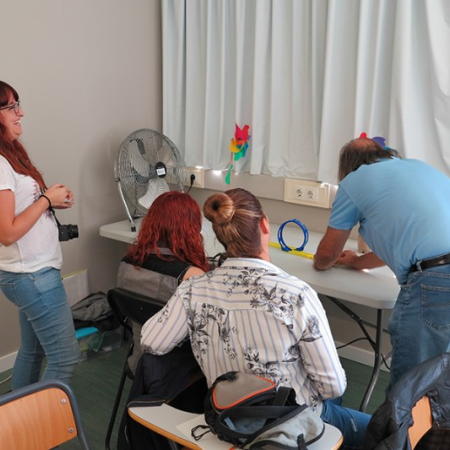 Comença el curs d'iniciació a la fotografia.