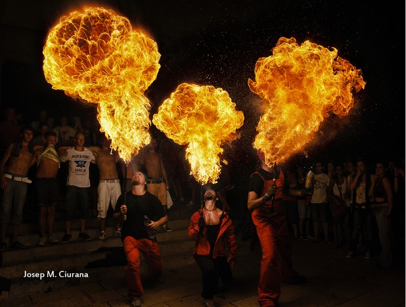 Casa Saladrigas acull aquests dies les fotografies guardonades al Concurs Focs i Festa 2013